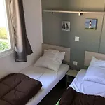 캠프장 Mobil-home 4 Pers Avec Terrasse Au Les Tournesols - Api-1-52-489