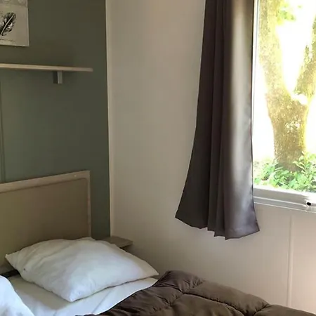 营地 Mobil-home 4 Pers Avec Terrasse Au Les Tournesols - Api-1-52-489 Crissé