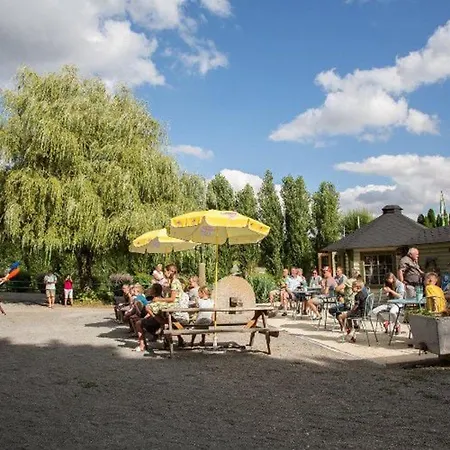 Mobil-home 4 Pers Avec Terrasse Au Les Tournesols - Api-1-52-489 * Crissé