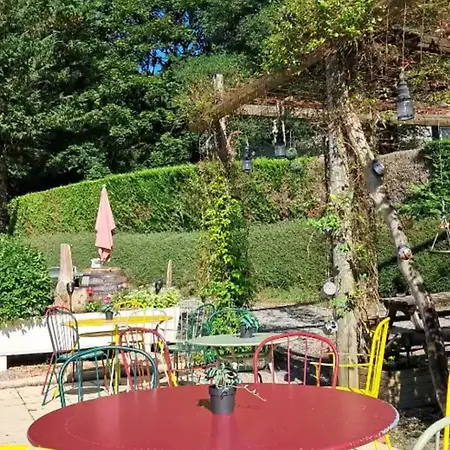 Mobil-home 4 Pers Avec Terrasse Au Les Tournesols - Api-1-52-489 * Crissé