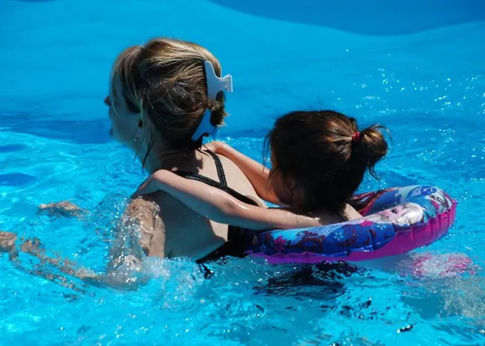 Mobil-home 4 Pers Avec Terrasse Au Les Tournesols - Api-1-52-489 Crissé