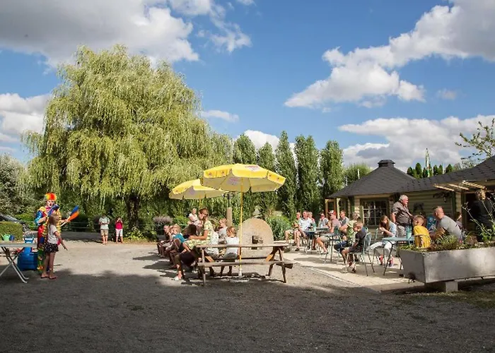 Mobil-home 4 Pers Avec Terrasse Au Les Tournesols - Api-1-52-489 *