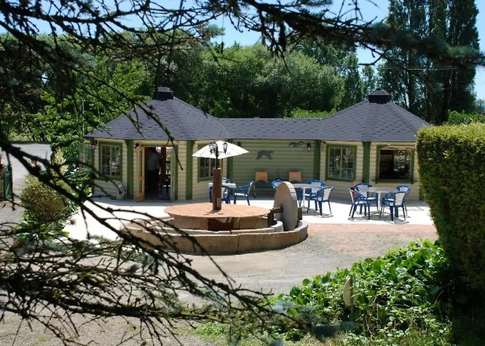 Mobil-home 4 Pers Avec Terrasse Au Les Tournesols - Api-1-52-489 *