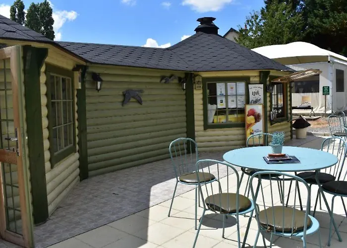 Mobil-home 4 Pers Avec Terrasse Au Les Tournesols - Api-1-52-489